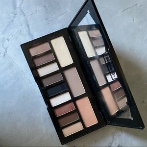 Kat Von D Shade & Light Eyeshadow Palette